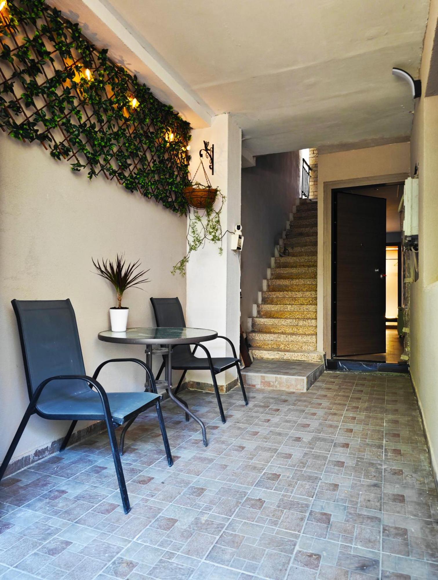 The Skeptic Home Thessalonique Extérieur photo